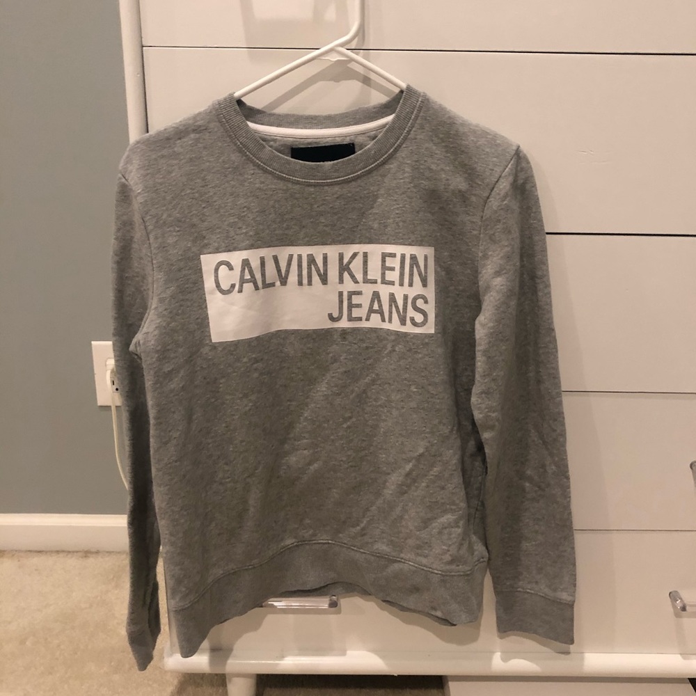 calvin klein crewneck sweatshirt